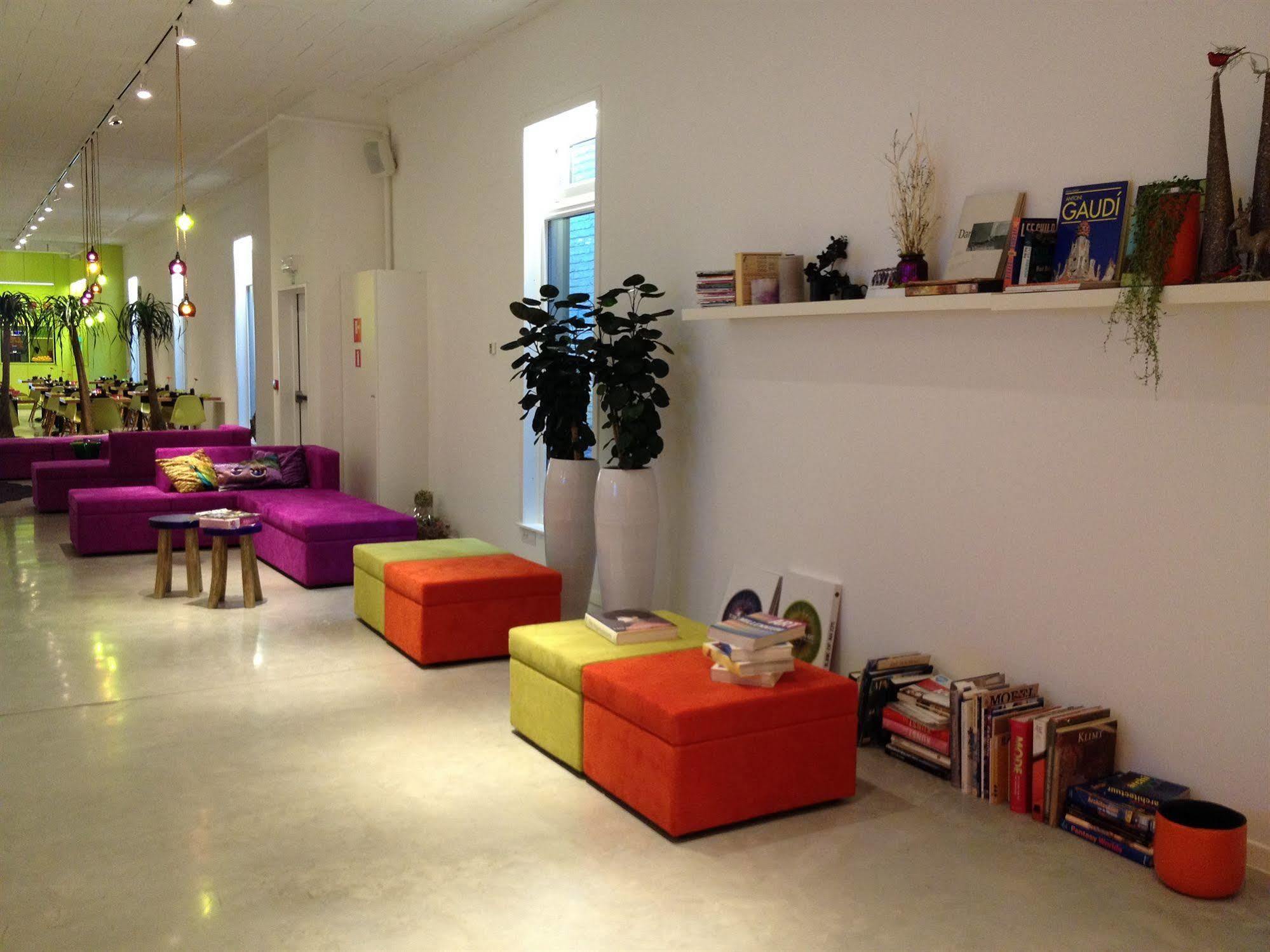 Corbie Hotel 3*